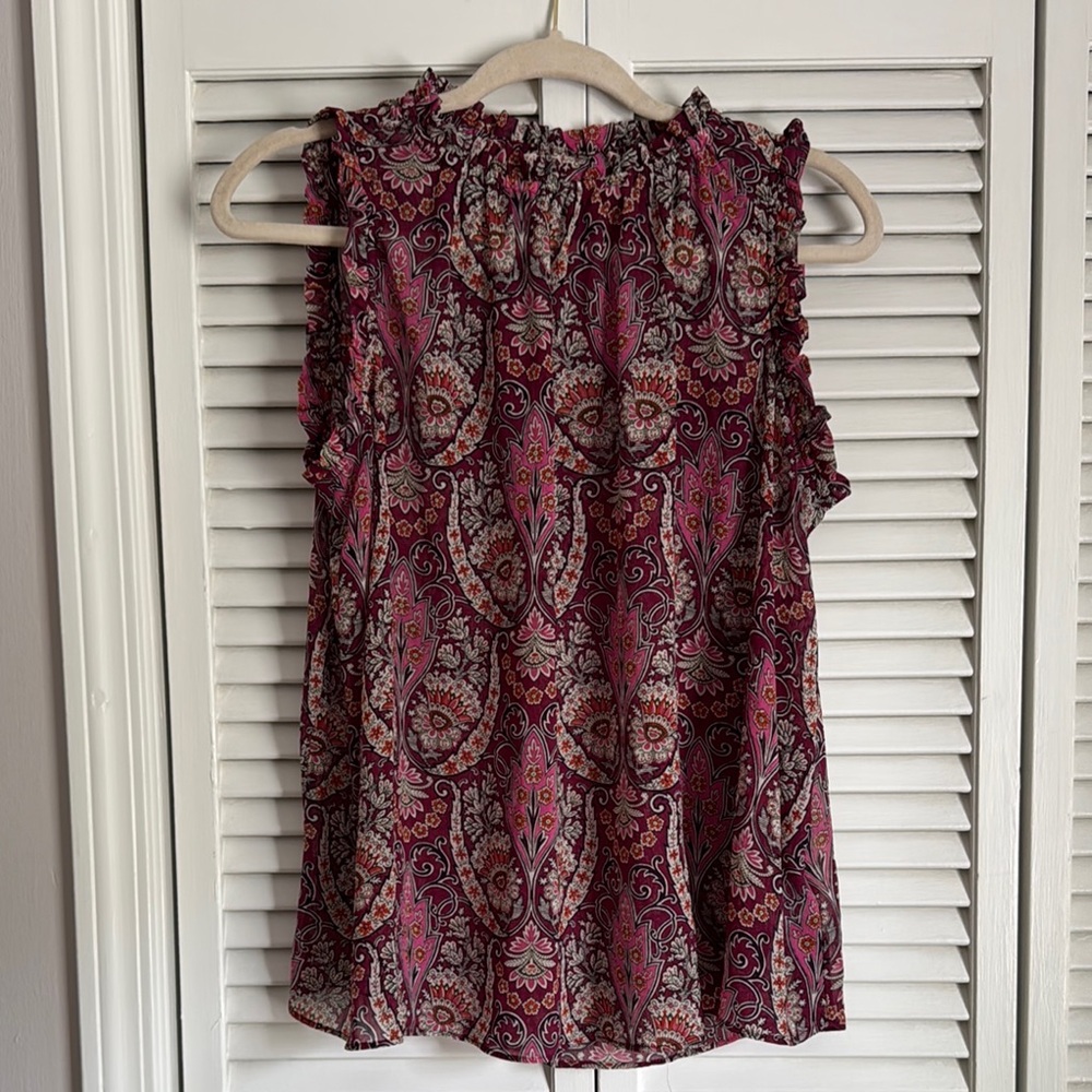 GAP Pink Ruffled Sleeveless Blouse
